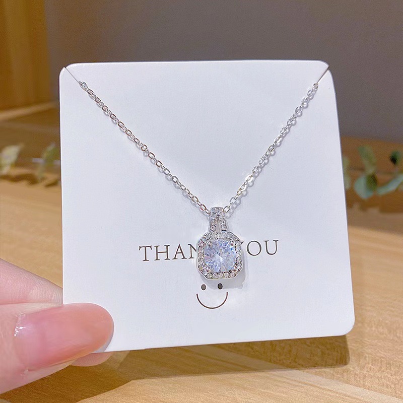 Unisex Zircone Quadrato Diamante Semplice Classico Collana Donna Corto Collo Cinturino Versione Ciondolo Accessori_voghion.com