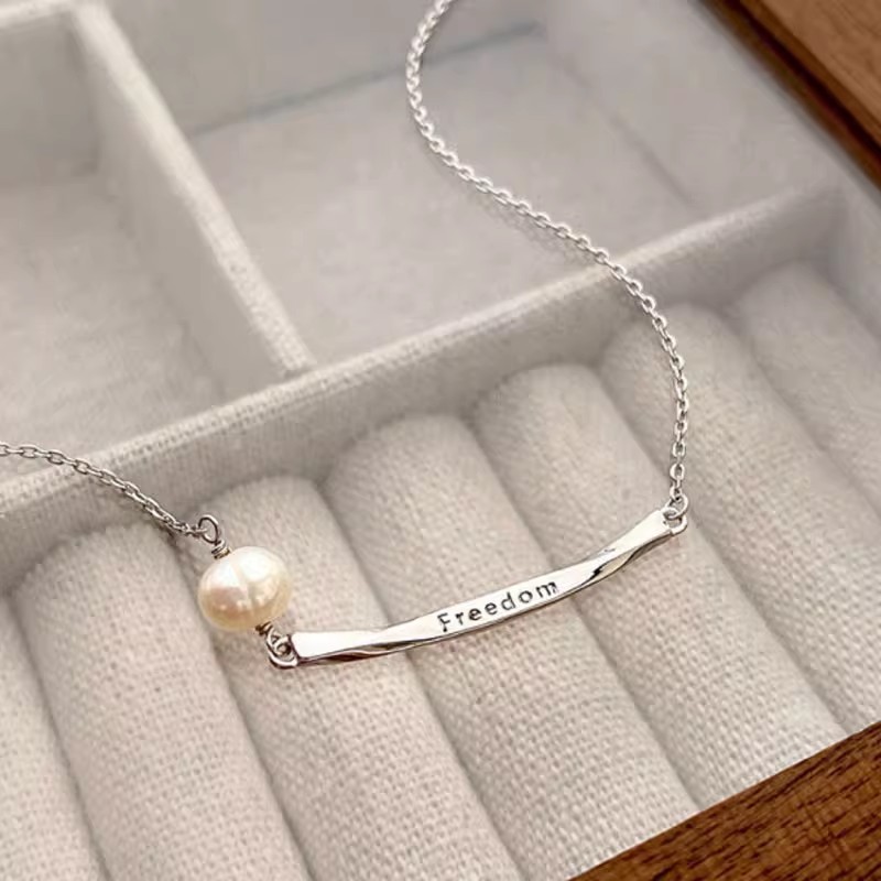 2g Weight 1 Piece 925 Sterling Silver Geometric 925 Sterling Silver Cable Chain Pendant Necklace