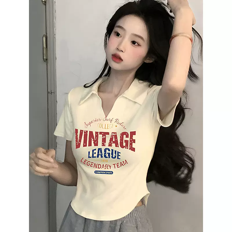 美式复古v领正肩短袖t恤女夏季甜辣收腰弧形下摆短款上衣修身显瘦
