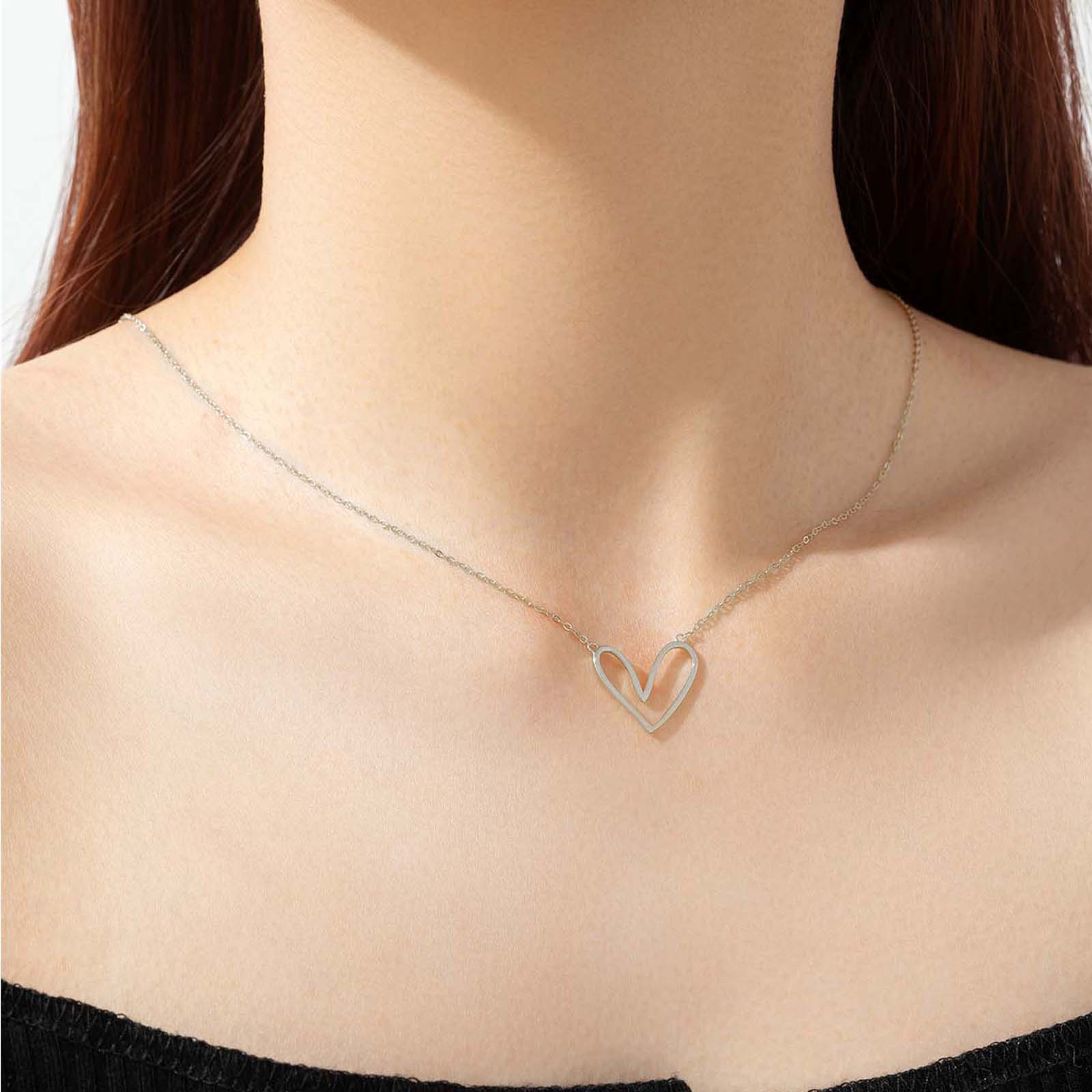 Heart Shape Pattern Unisex Gender 925 Sterling Silver Plating Heart Shape Pendant Necklace
