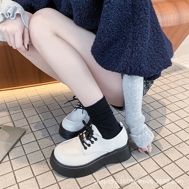 2025021112596646210742w800h800