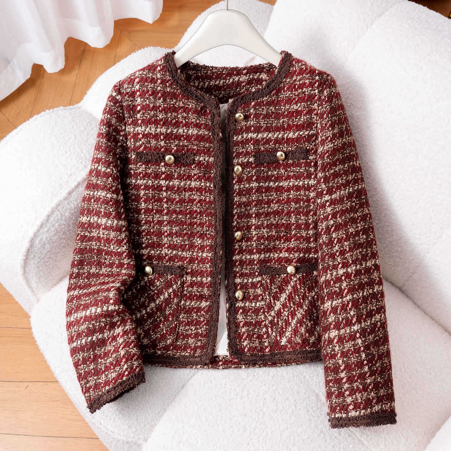 Tweed Style Tweed Short Jacket for Women 2025 Winter New Style Cotton Warm Round Neck Gold Button Western Style Retro Top