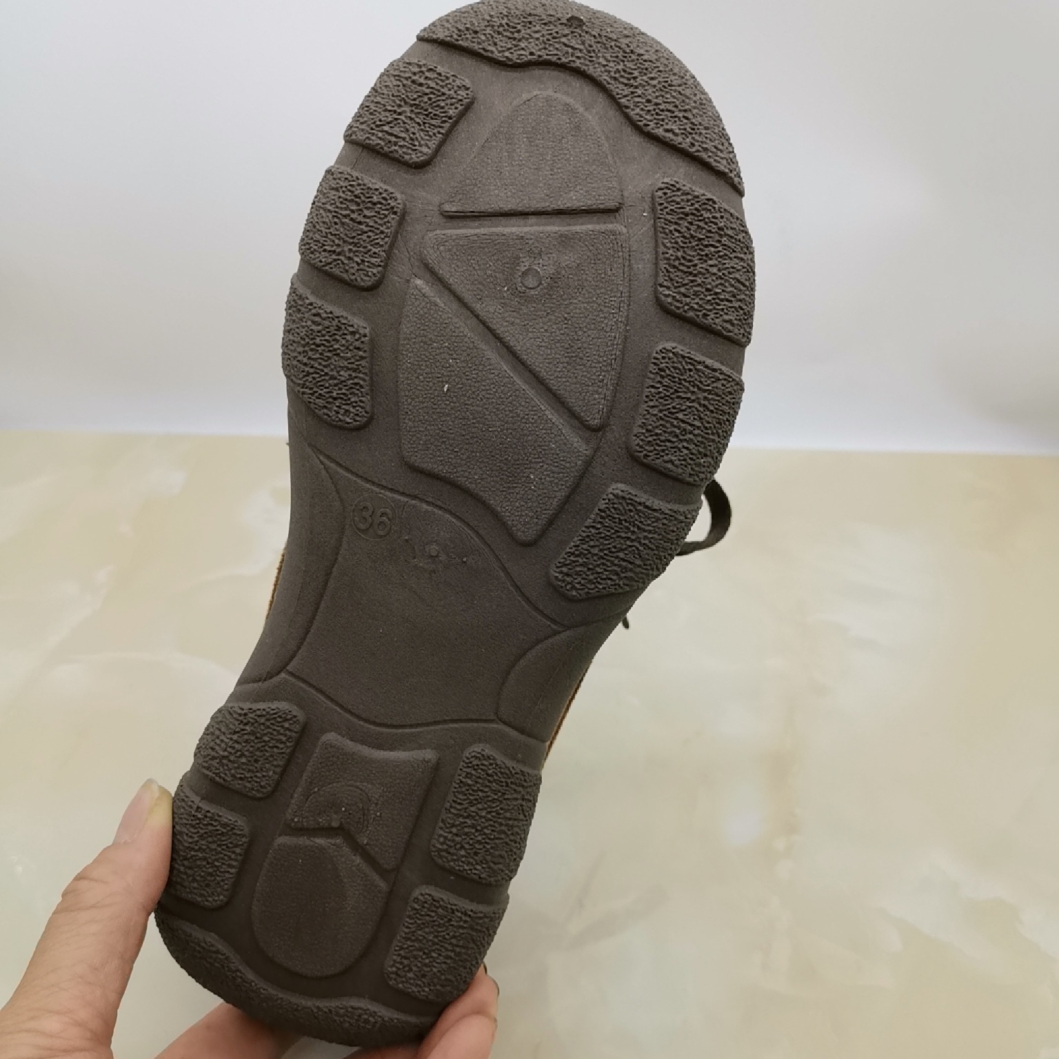 36-40 Tamaño de malla ultra ligera zapatos de skate de entrenamiento de primavera y otoño nuevo chic nicho coreano universal casual fondo grueso