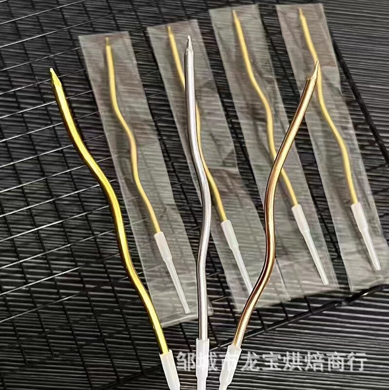 Curve candle cake decoration plug-in Internet celebrity thread wave bending silver birthday candle single independent packaging Curve candle cake decoration plug-in Internet celebrity thread wave bending silver birthday candle single independent packaging