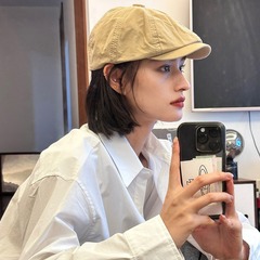 日系レトロなベレー帽の女性春夏英倫画家の帽子は顔が小さくて、逆に前進帽をかぶっています。