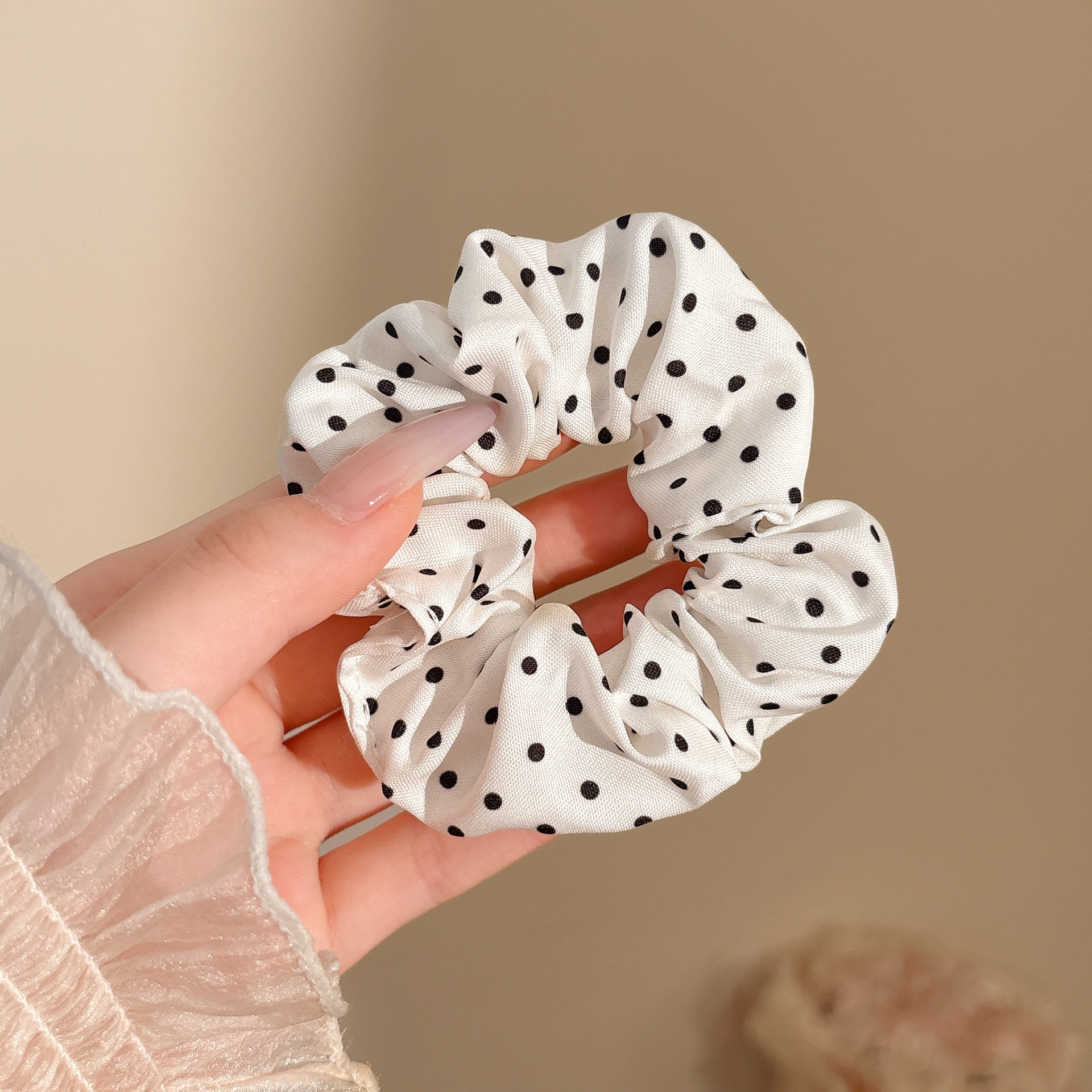 Coreano de encaje a cuadrícula anillo de cabello de intestino para mujeres 2026 nuevo estilo de cabello in-viento de gran tamaño bolas de cabello flor de tocado