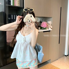 甘いギャルのストラップのvネックのキャミソールの女性の夏の新型のゆったりしたノースリーブの外に白い短い上着のスパンデックスを着ます。