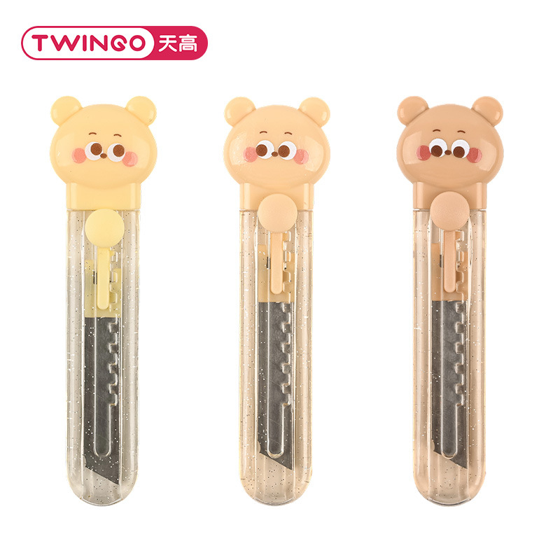 Caricatura creativa galletas de dibujos animados osos cuchillo artístico mini cuchillo portátil estudiantes cuentas de mano papelería al por mayor