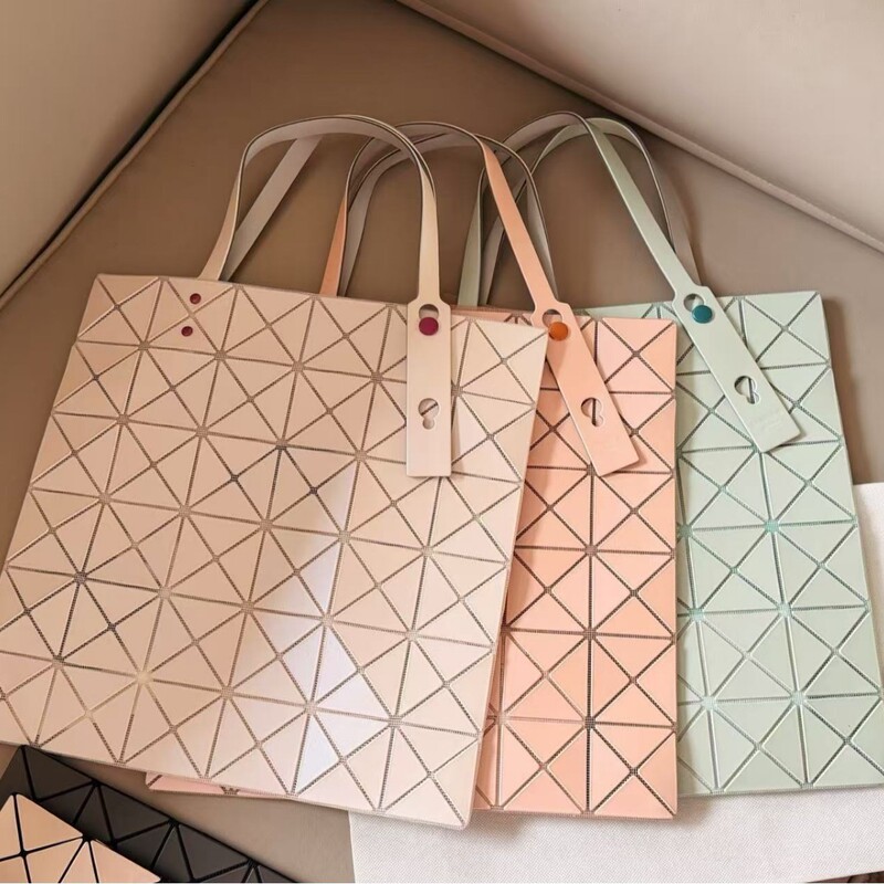 2026 New Model Issey Miyake Baobao Six-Grid Geometric Rhombus Tote Bag with Matte Patchwork Handbag for Women 2026 New Model Issey Miyake Baobao Six-Grid Geometric Rhombus Tote Bag with Matte Patchwork Handbag for Women