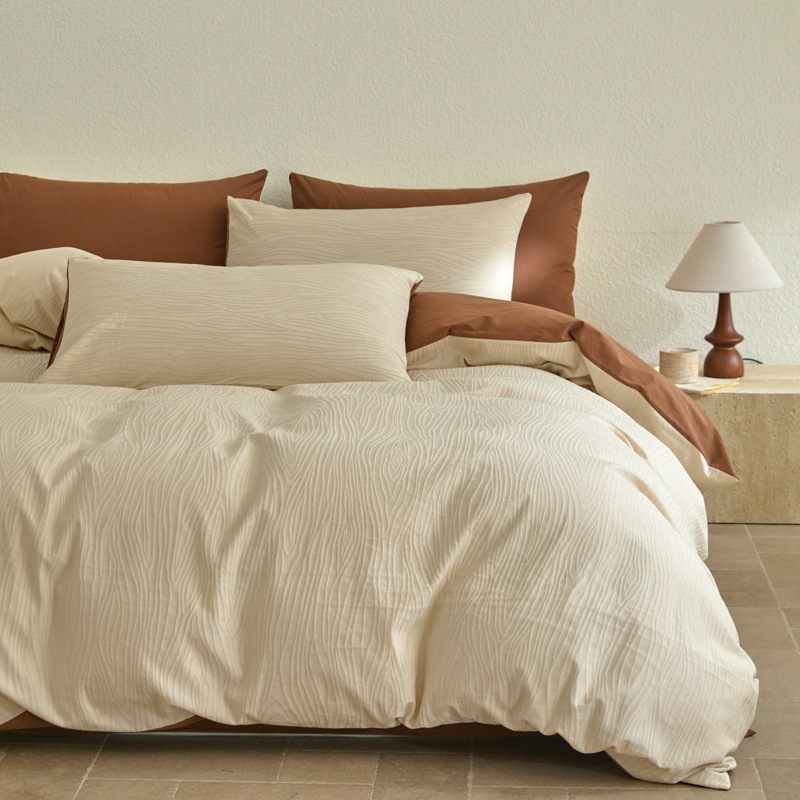 Capa de edredom refrescante Ice Silk, estilo minimalista, cor sólida, jacquard de algodão lavado, conjunto de quatro peças, toque de luxo leve e sofisticado, ideal para quarto principal._voghion.com