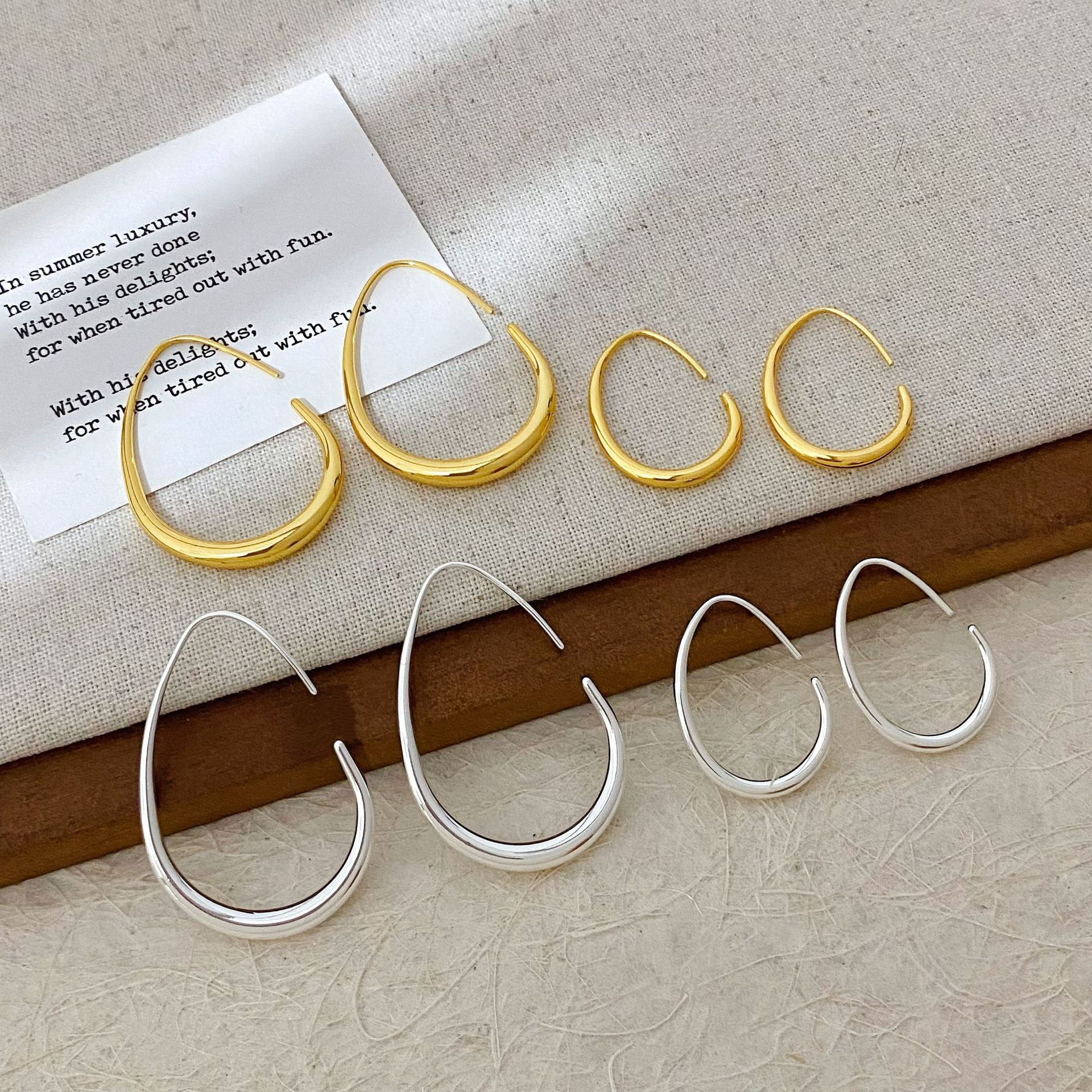 Copper Gold-Plated Hong Kong Style Waterdrop-Shaped Plain Hoop Earrings for Women, New Niche Minimalist High-End Light Luxury Hoop Earrings Trendy