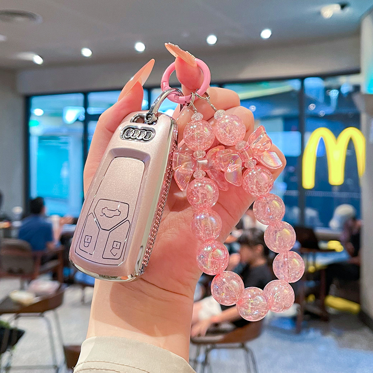 适用奥迪新A4L钥匙a6l套 A5/a3/女Q2L/Q3/Q7/Q5L车A7壳A8L扣RS4包
