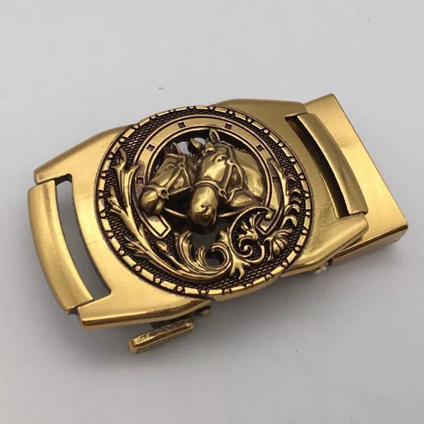 Two horses buckle