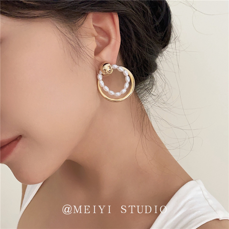 Retro small elegant fashionable earrings pearl