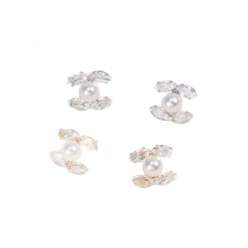 フレンチダブルCパールイヤリング、女性用の小さな香りのイヤリング、多用途の軽い高級本物の金メッキイヤリング、卸売|undefined