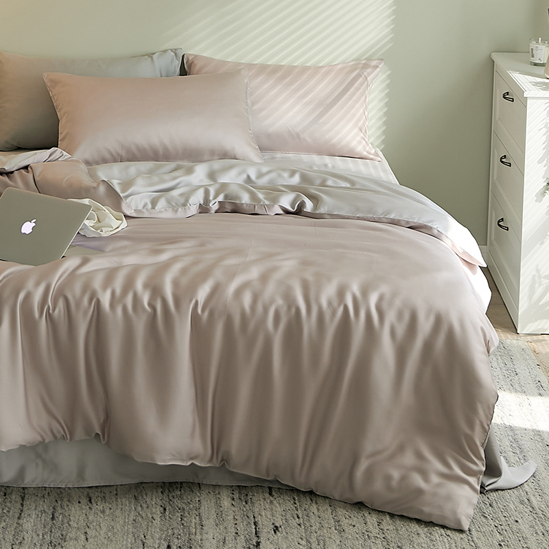 2025 verano fresco juego de cuatro piezas de Tiansi de lujo ligero de alta calidad ropa de cama de seda de hielo cubierta de edredón sedosa ropa de cama desnuda