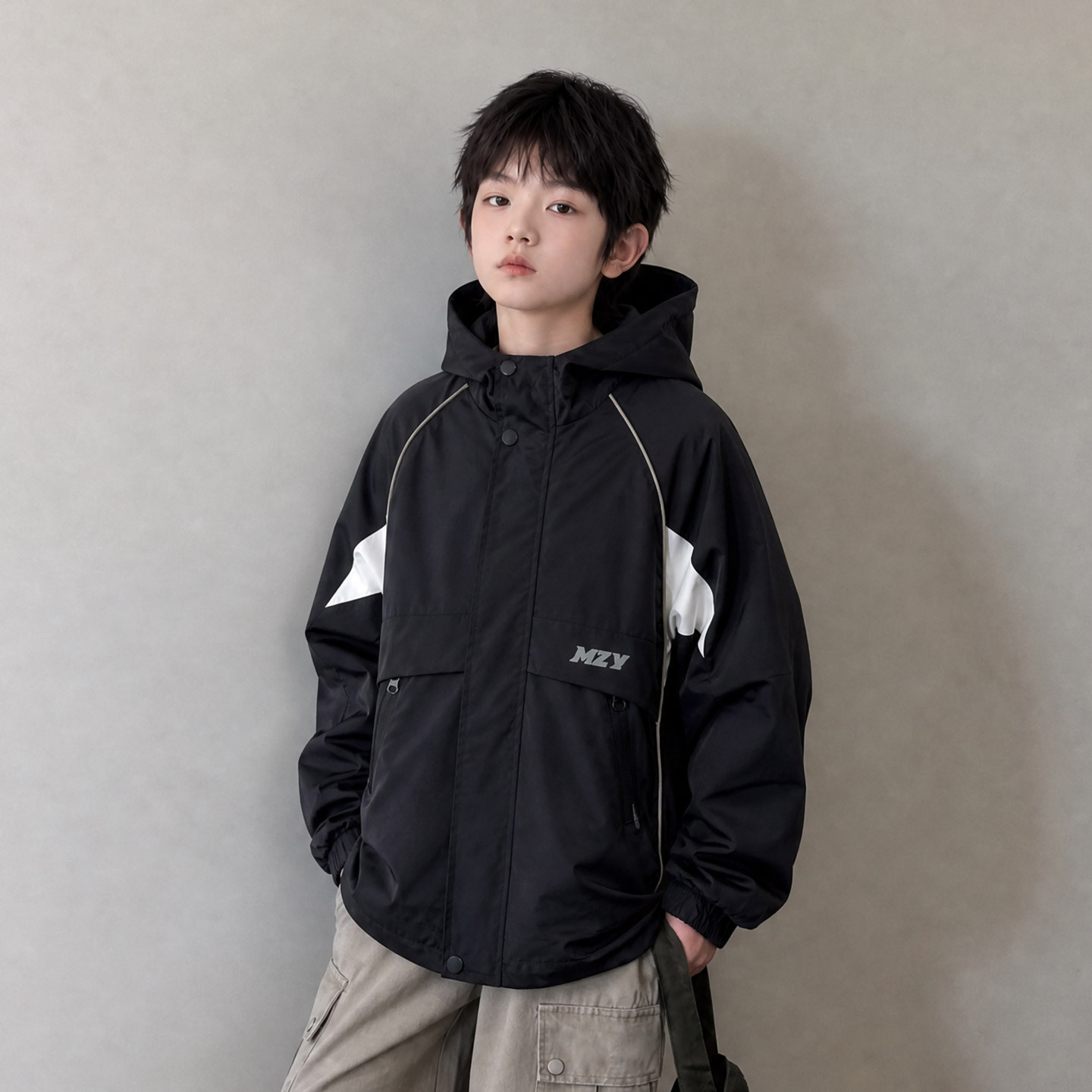 New autumn and spring hooded windproof jacket for boys, outdoor casual style, trendy and stylish jacket for middle and large-sized children