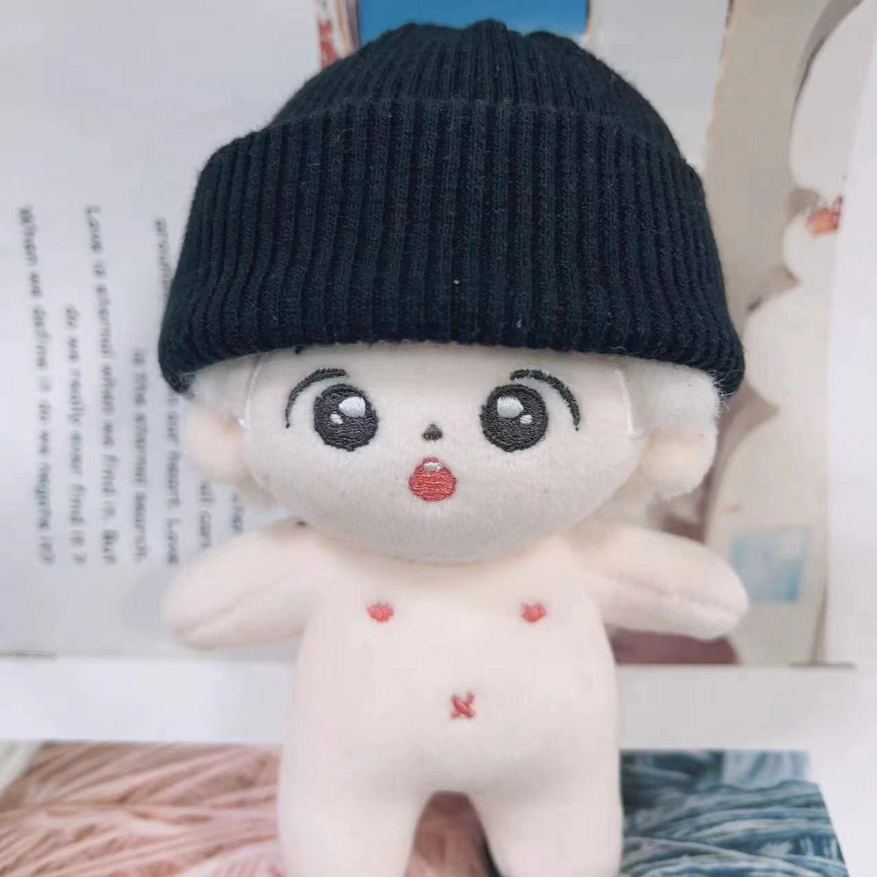 검은색 모자(아기 제외)