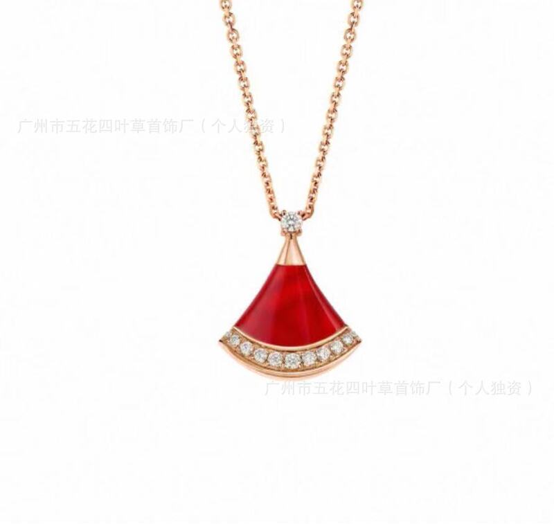 高版本V金小裙子项链女天然白贝母扇子吊坠小众轻奢红玉髓锁骨链|undefined