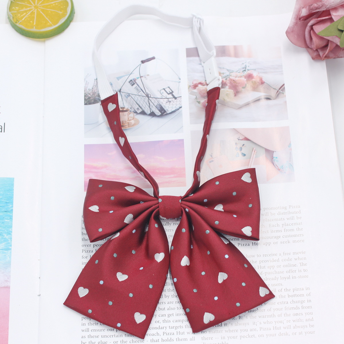 Fabricante en stock amor boxeador pajarita coreana estilo de la Universidad chica lindo arco JK uniforme pajarita collar flor