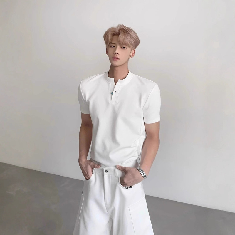 White Henry Collar Right Shoulder T-Shirt Men's Summer American Fashion Brand Niche Handsome High-End V-Neck Short-Sleeved Polo Shirt