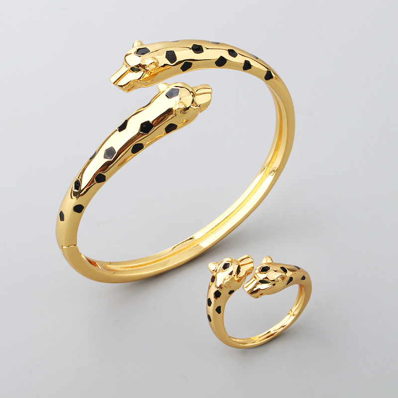 European and American Popular Internet Celebrity Style Spotted Bare Double Leopard Head Bracelet Ring High-End Light Luxury Fashion Factory Wholesale