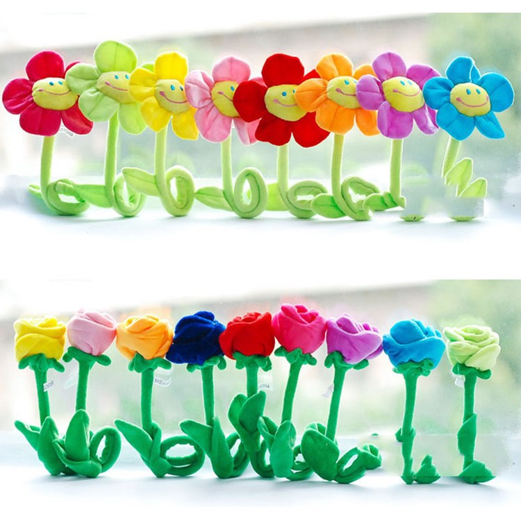 Plush cartoon realistic toy solar-powered