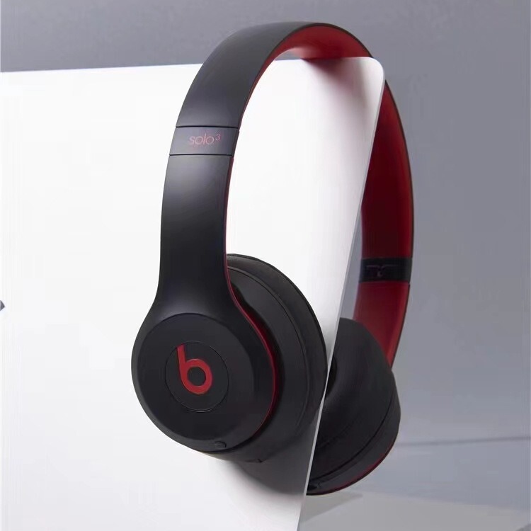 国境を越えてbeats solo 3豚年ブラウン熊学院風ヘッドセット式bluetoothイヤホンに適用します|undefined
