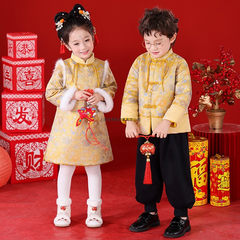 元旦汉服男童拜年服女童儿童演出服幼儿园中国风过年喜庆表演服装