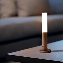 J 49716 Motion Sensor Magnetic Rechargeable Night Light ��