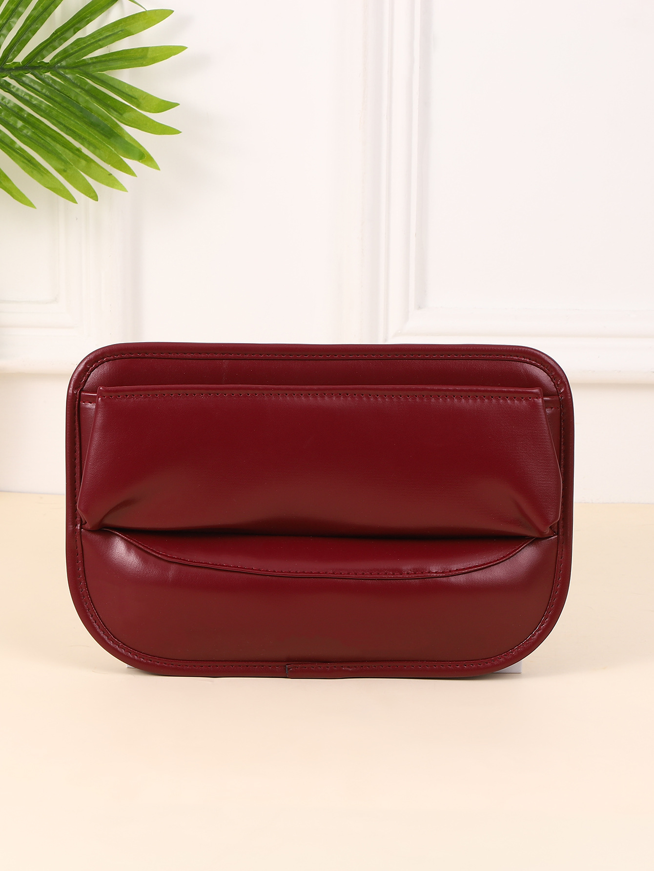 버건디 스트레이트 스타일