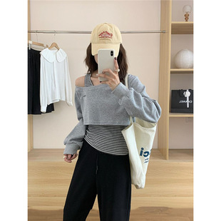 �l�y�l��Ů2025���OӋ�д��䱳�ăɼ�������