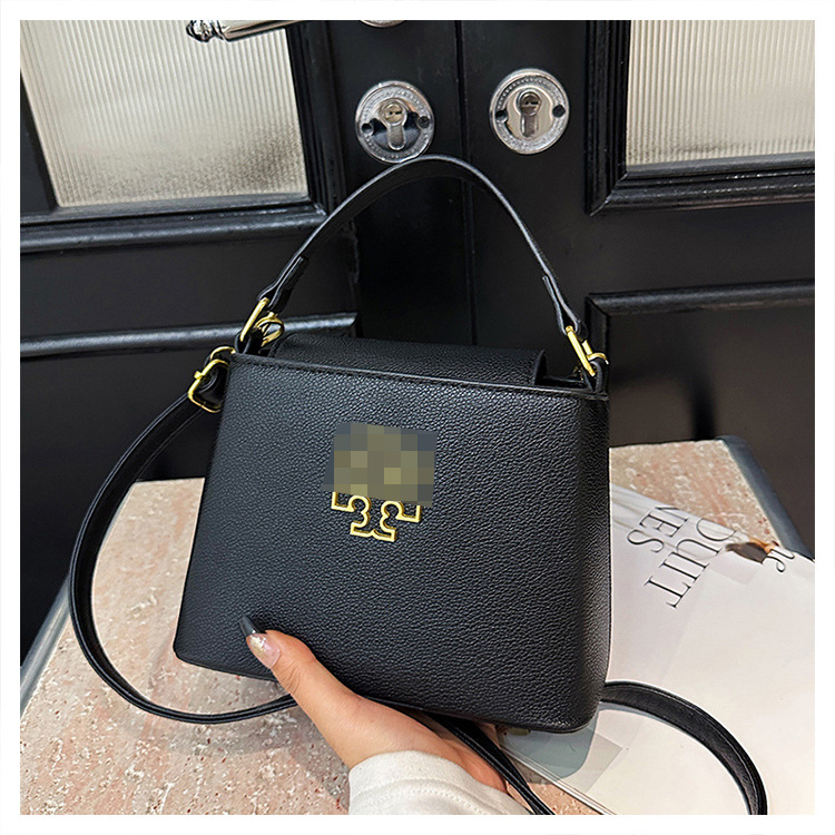 Bolsos transfronterizos de nueva marca de moda para mujer, flores antiguas, retro, charol europeo y americano, bolsos de alta capacidad, bolsos populares de todo fósforo