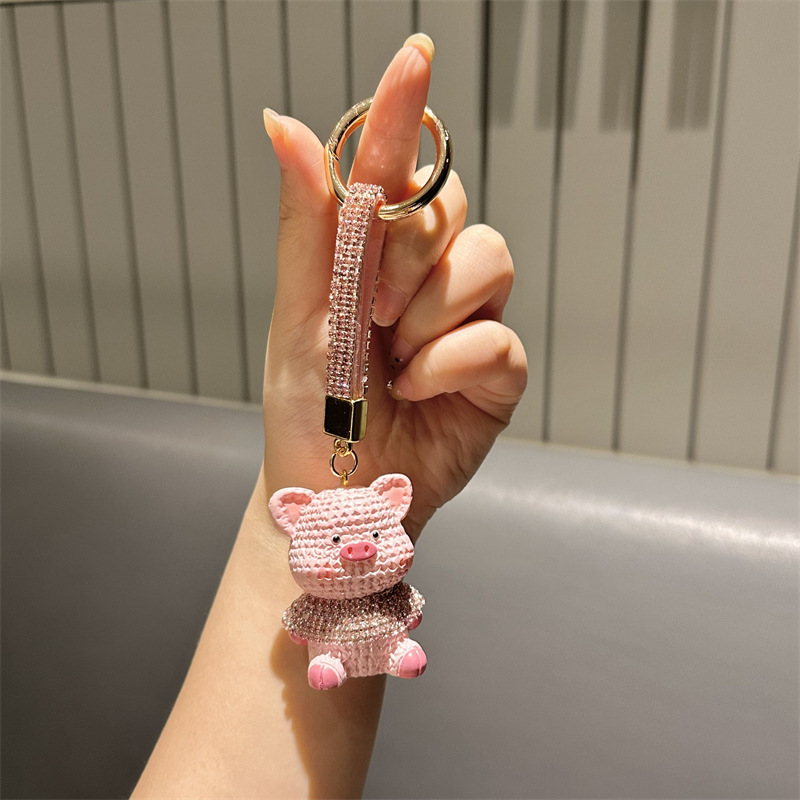 卡通小粉猪钥匙扣女精致轻奢镶钻钥匙挂件可爱甜美小猪包包挂饰|undefined