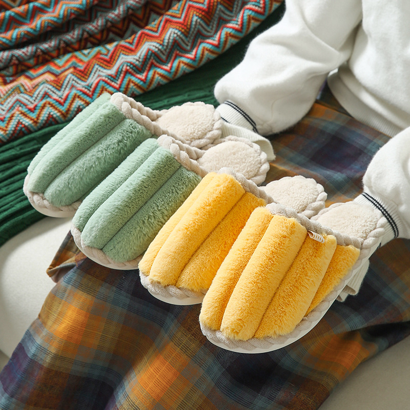 Zapatillas masculinas de otoño y invierno interior antideslizante suave de peluche caliente pareja zapatillas de algodón mujer pareja color caramelo