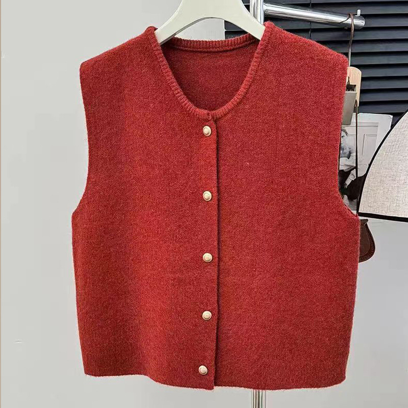 3025 Red