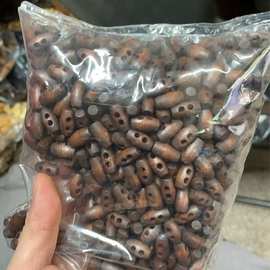 1.5厘米天然二眼木头扣礼品袋宝宝衣服牛角配件钮扣