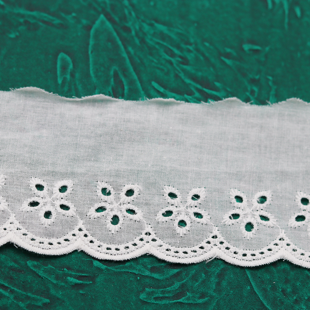 Flower-embroidered lace with large five-hole cotton lace, lace lace accessories, lockstitch decoration, DIY fabric for clothes, fabric for wedding dresses, fabric for making clothes, Chinese-style fabric pic 5