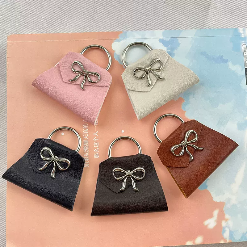 新款mini蝴蝶结手提小包包挂件创意小众皮革钥匙扣耳机零钱包挂饰