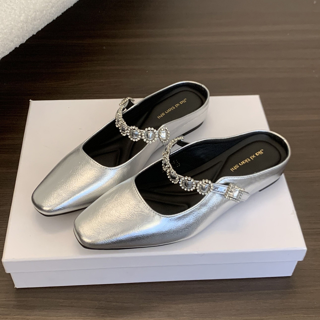 Temperamento plata puntera media pantuflas mujeres que usan primavera y verano noche francesa estilo hada sandalias suela gruesa zapatos Mary Jane