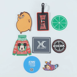 铭牌;标签、标牌;奖牌