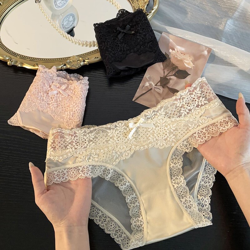 French-Style Satin Lace Panties, Summer Thin Comfortable Transparent Seductive Low-Waist Triangle Briefs for Girls, Seamless Butt-Lifting