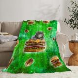 Девушка Fun Cat Camera Ms. Dies Cats дает кошку