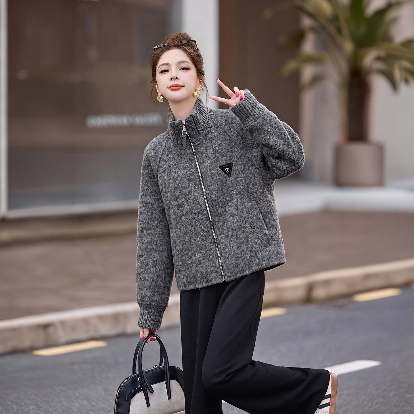 女式翻领毛呢外套2026秋冬新款时尚洋气宽松双面羊毛呢上衣HE6727