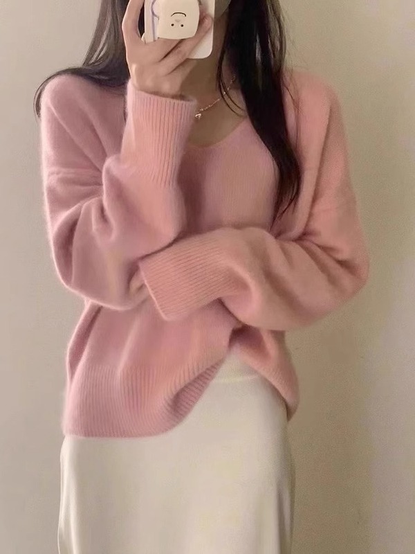 新しいソリッドカラーのソフトワックスキャンディーカラーのルーズVネックプルオーバーセータートップ女性用秋と冬のインナーセーター|undefined