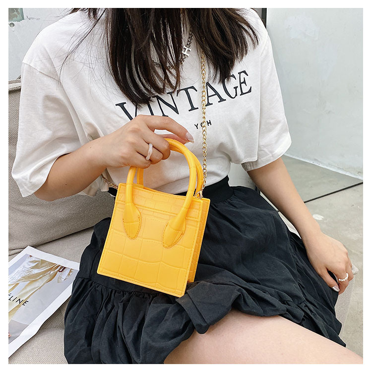 2025 Cross-border new popular smiling face bag, small square bag, fashionable and versatile chain hand bag, shoulder and crossbody jelly women's bag undefined