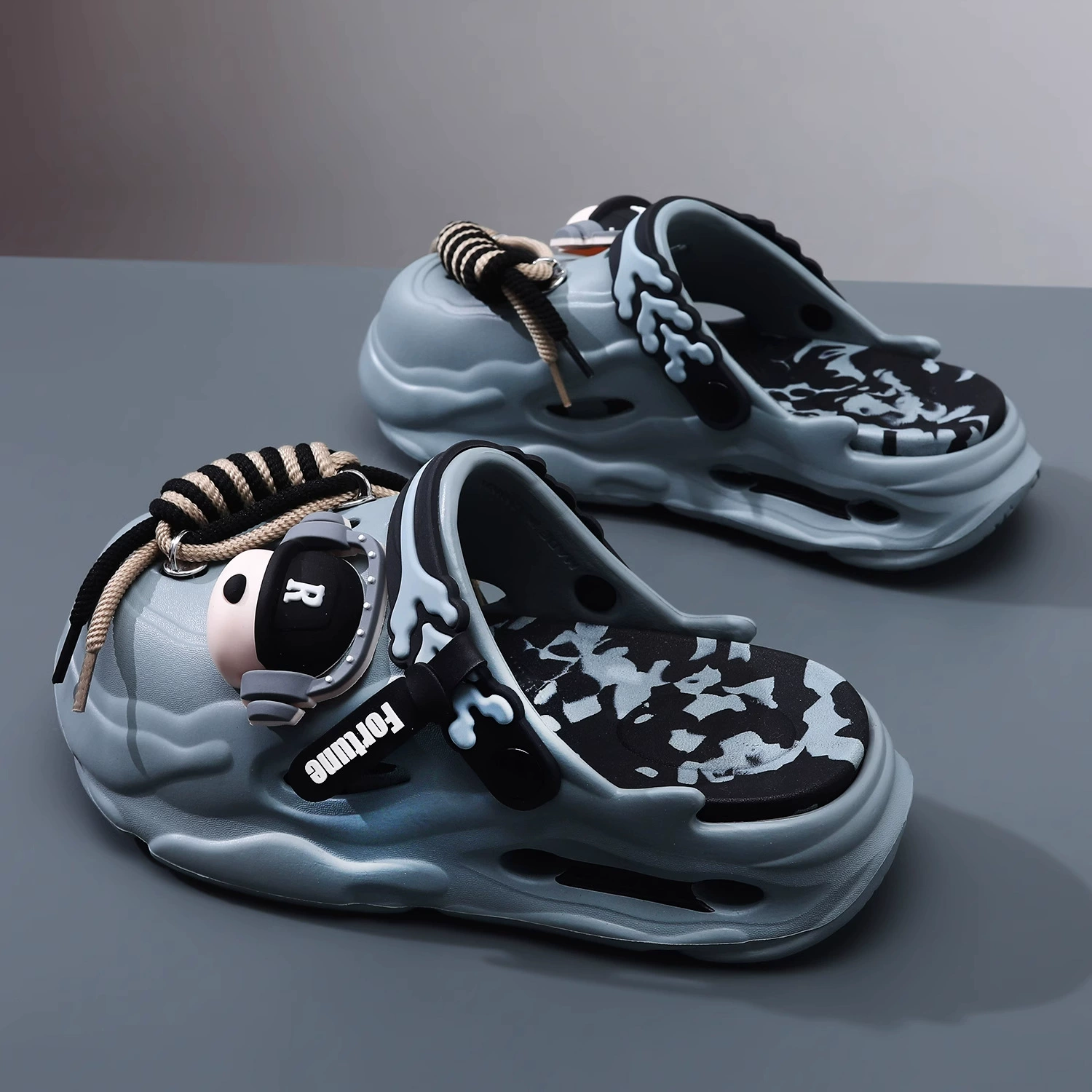 Мужские летние сандалии Croc 2025 года, новые, нескользящие, антибактериальные, износостойкие, с мягкой подошвой, офисные, закрытые, мужские сандалии