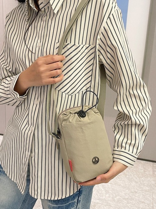 Nuevo bolso cruzado, bolso multifuncional para teléfono móvil, bolso de hombro informal impermeable, bolso para botella de agua, bolso para taza de agua para deportes y fitness para mujer