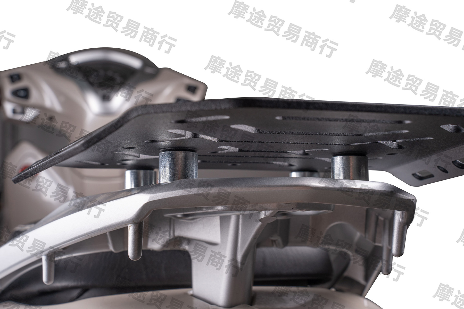 Suitable for Honda Lead125 Rear Shelf Wh125T-11 Tail Box Rack Tail Plate Carbon Steel Thickeneded Special Tail Box Bracket