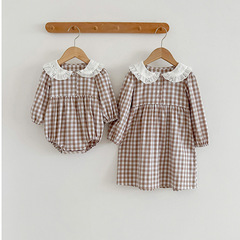Korean version baby girl crawling suit baby V-neck grid long-sleeved onesie girl dress sister set spring and autumn new